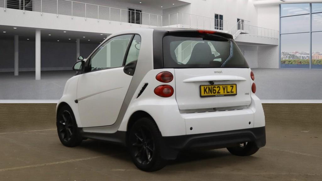 Smart fortwo 1.0 MHD Pure Coupe 2dr Petrol Auto Euro 4 (61 bhp)