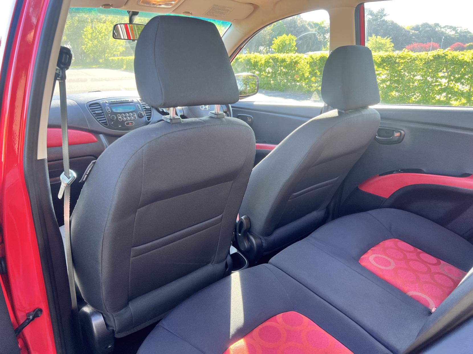 Hyundai i10 1.1 Edition Hatchback 5dr Petrol Manual Euro 4 (66 bhp)