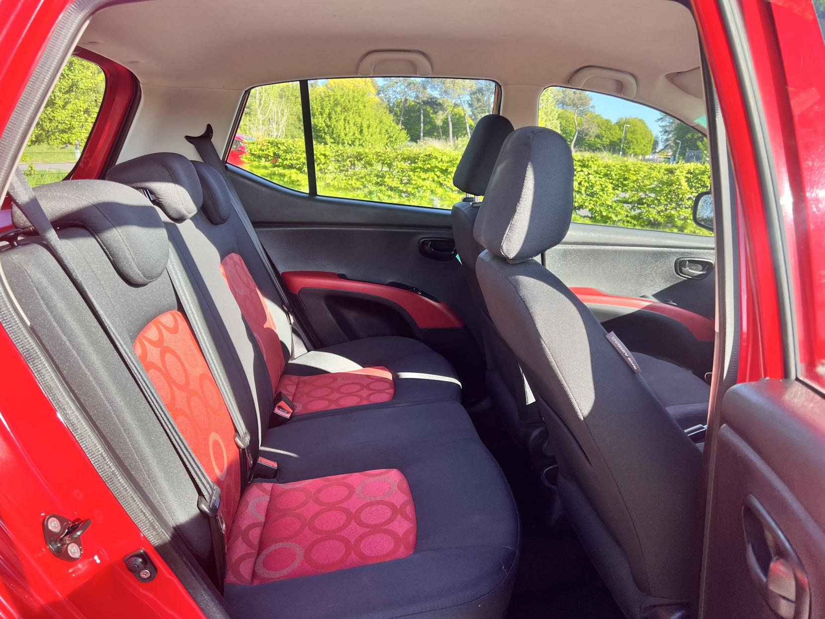 Hyundai i10 1.1 Edition Hatchback 5dr Petrol Manual Euro 4 (66 bhp)