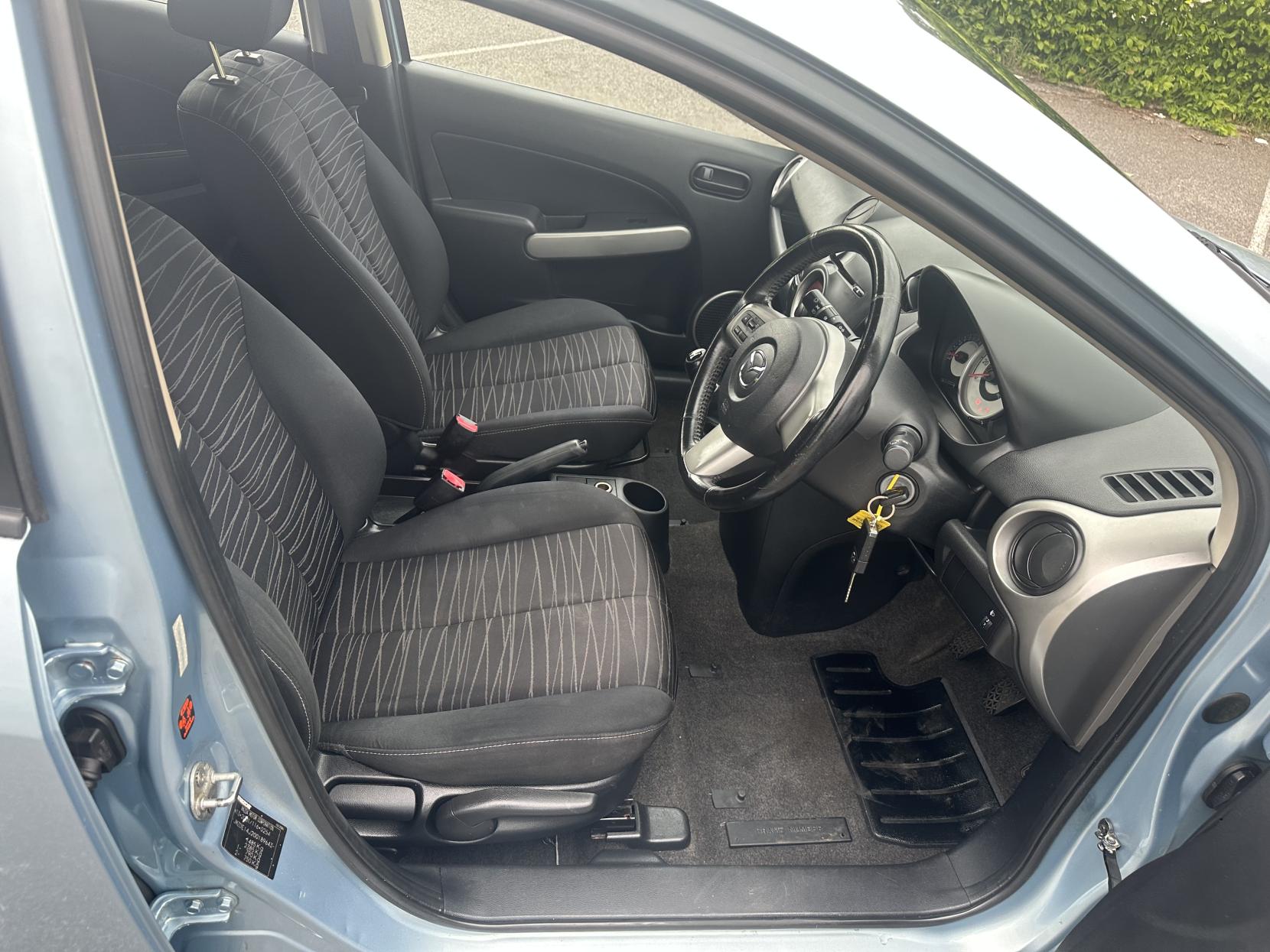 Mazda Mazda2 1.3 TS2 Hatchback 5dr Petrol Manual Euro 4 (86 ps)