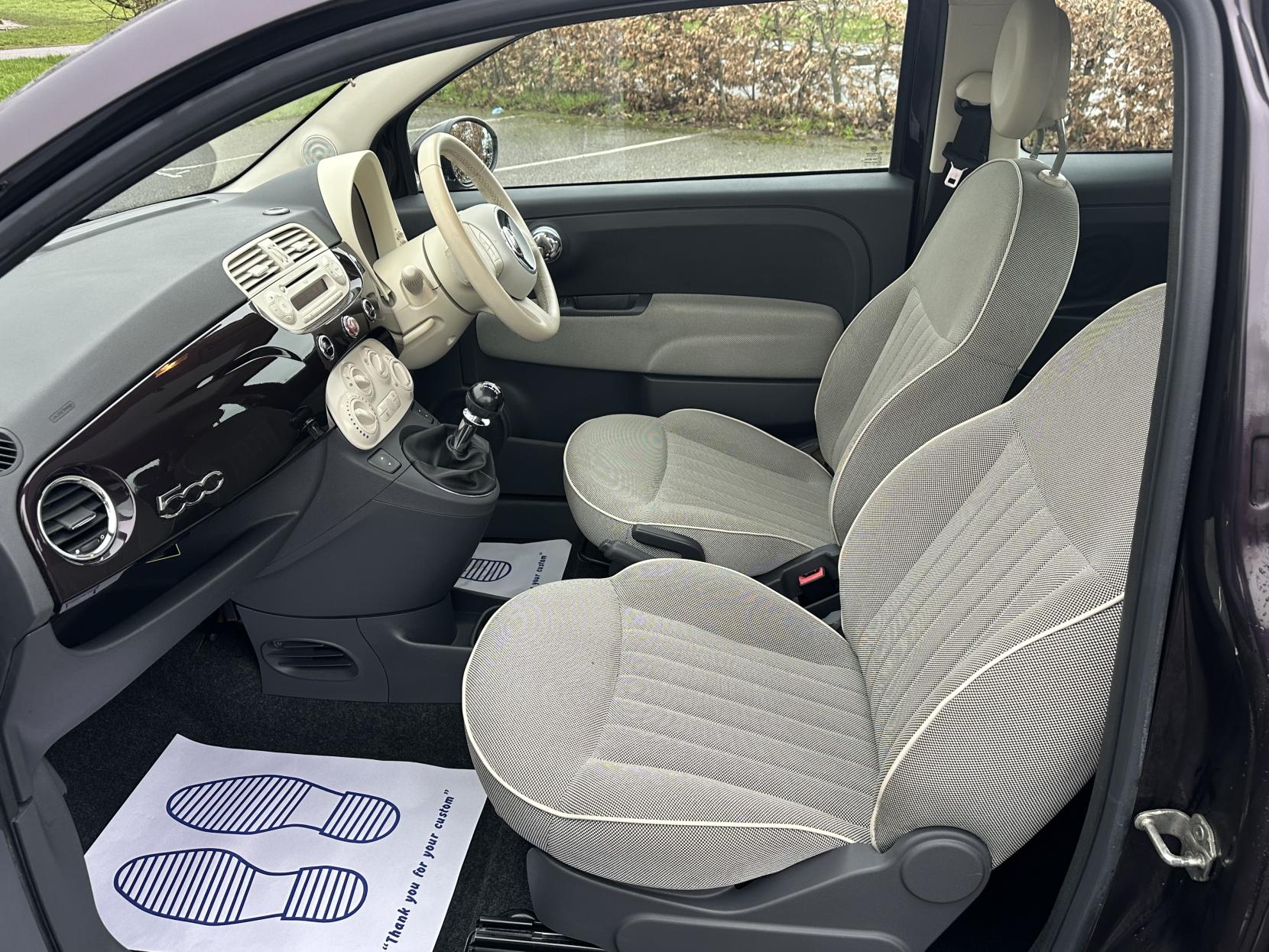 Fiat 500 1.2 Lounge Hatchback 3dr Petrol Manual Euro 4 (69 bhp)