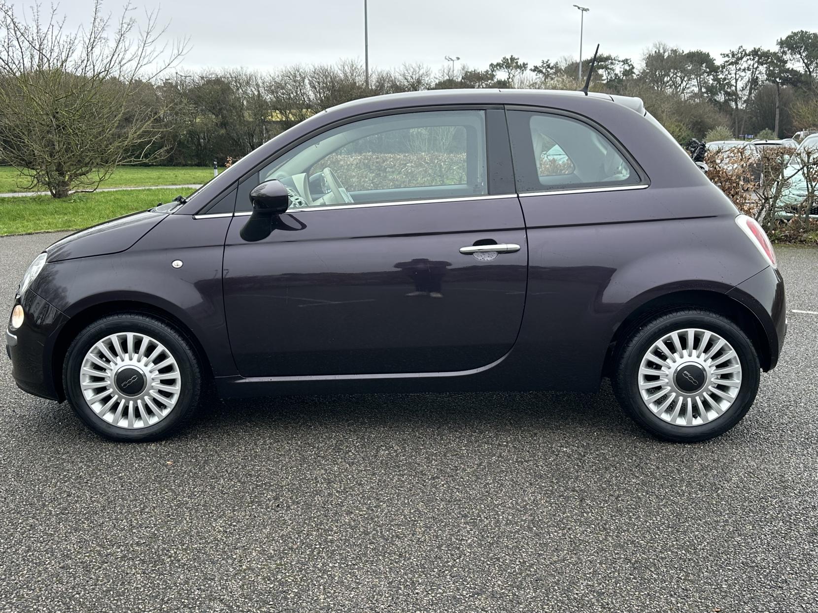 Fiat 500 1.2 Lounge Hatchback 3dr Petrol Manual Euro 4 (69 bhp)