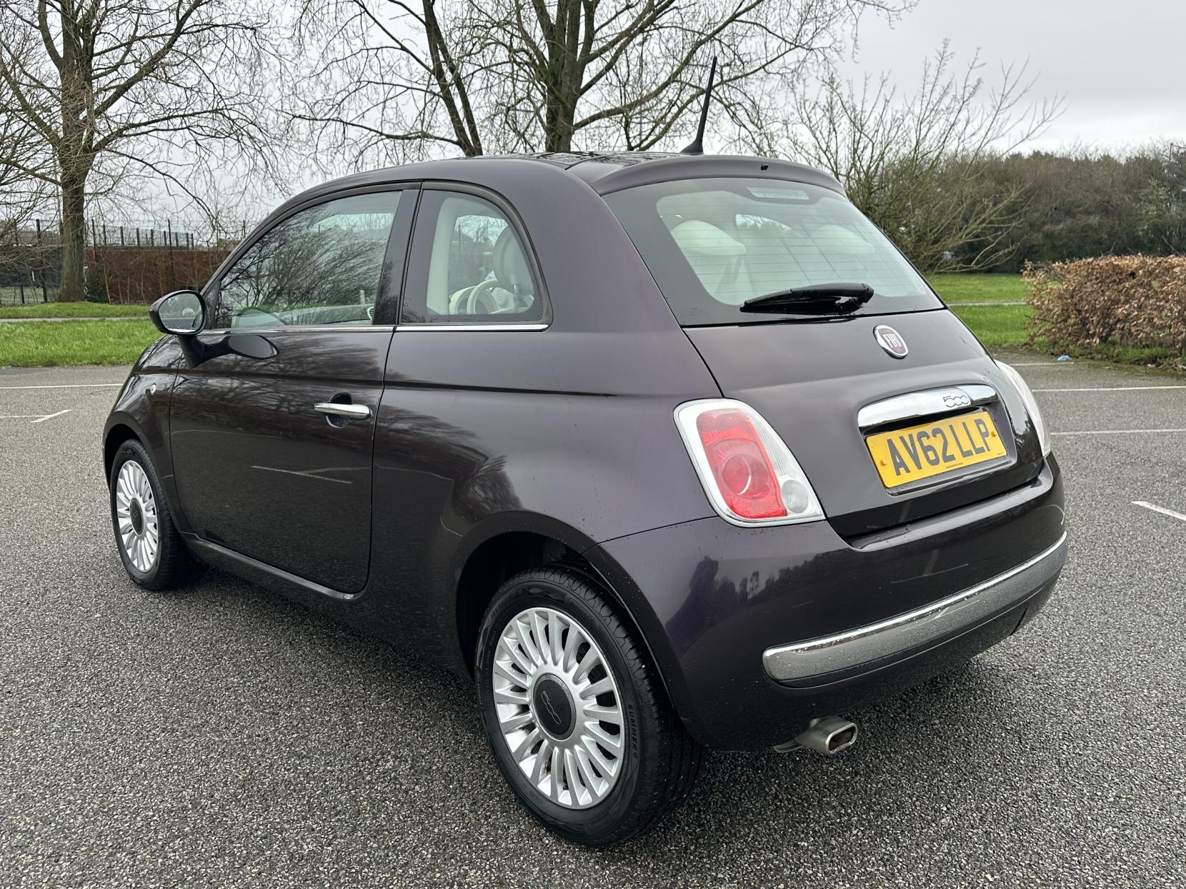 Fiat 500 1.2 Lounge Hatchback 3dr Petrol Manual Euro 4 (69 bhp)