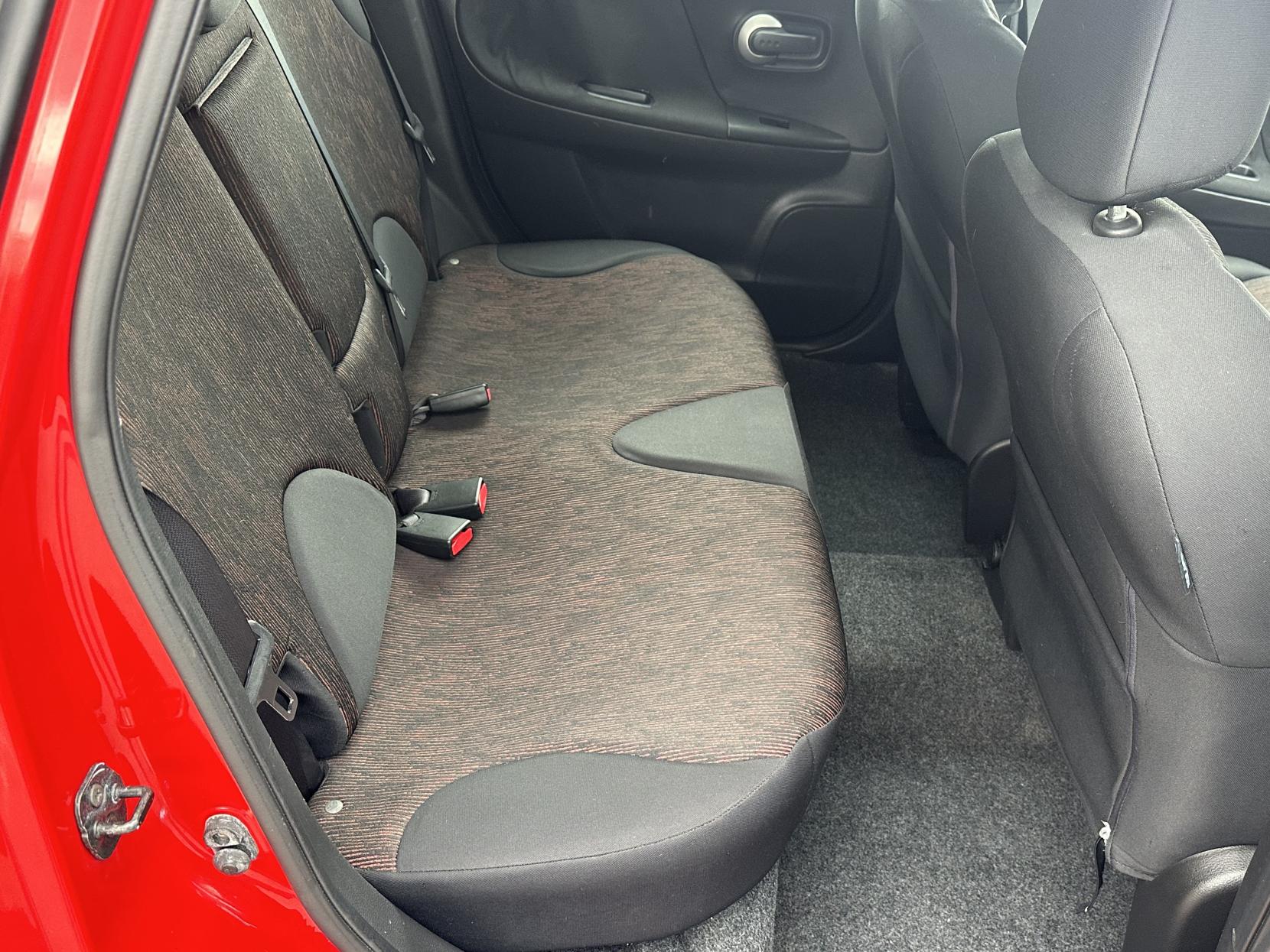 Nissan Note 1.6 16V Acenta Hatchback 5dr Petrol Manual Euro 4 (110 ps)