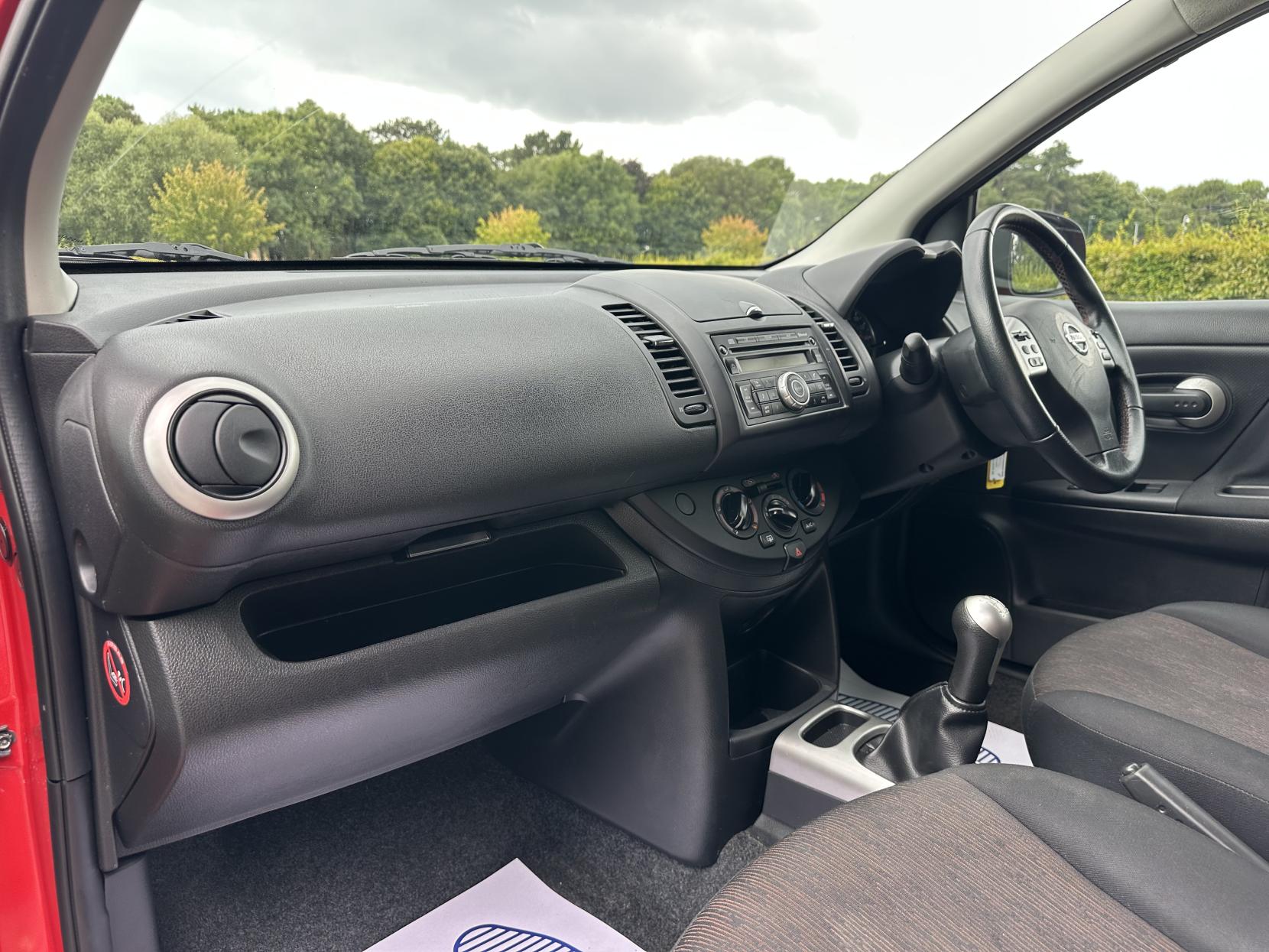 Nissan Note 1.6 16V Acenta Hatchback 5dr Petrol Manual Euro 4 (110 ps)