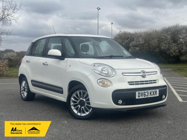 Fiat 500L 1.3 MultiJet Lounge MPV 5dr Diesel Dualogic Euro 5 (s/s) (85 bhp)