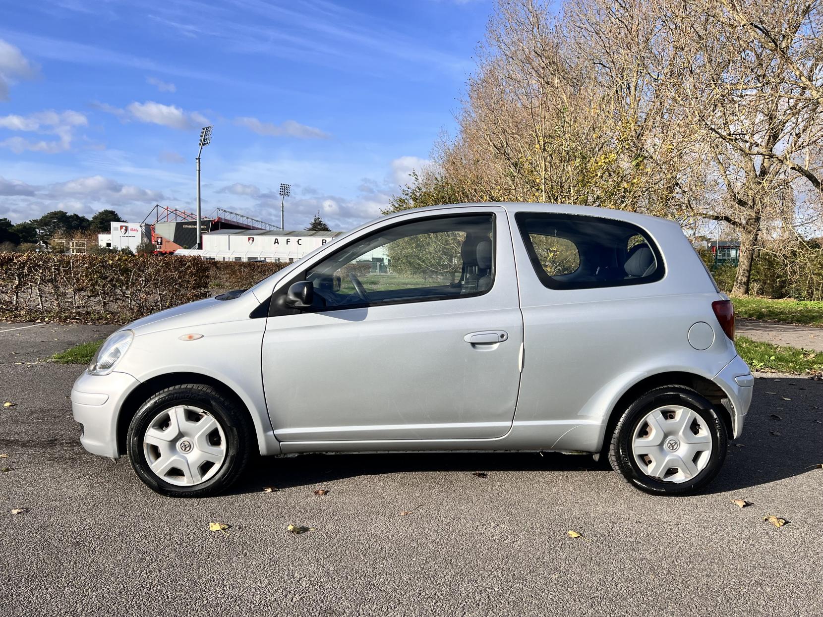 Toyota Yaris 1.4 D-4D T3 Hatchback 3dr Diesel Manual (117 g/km, 74 bhp)