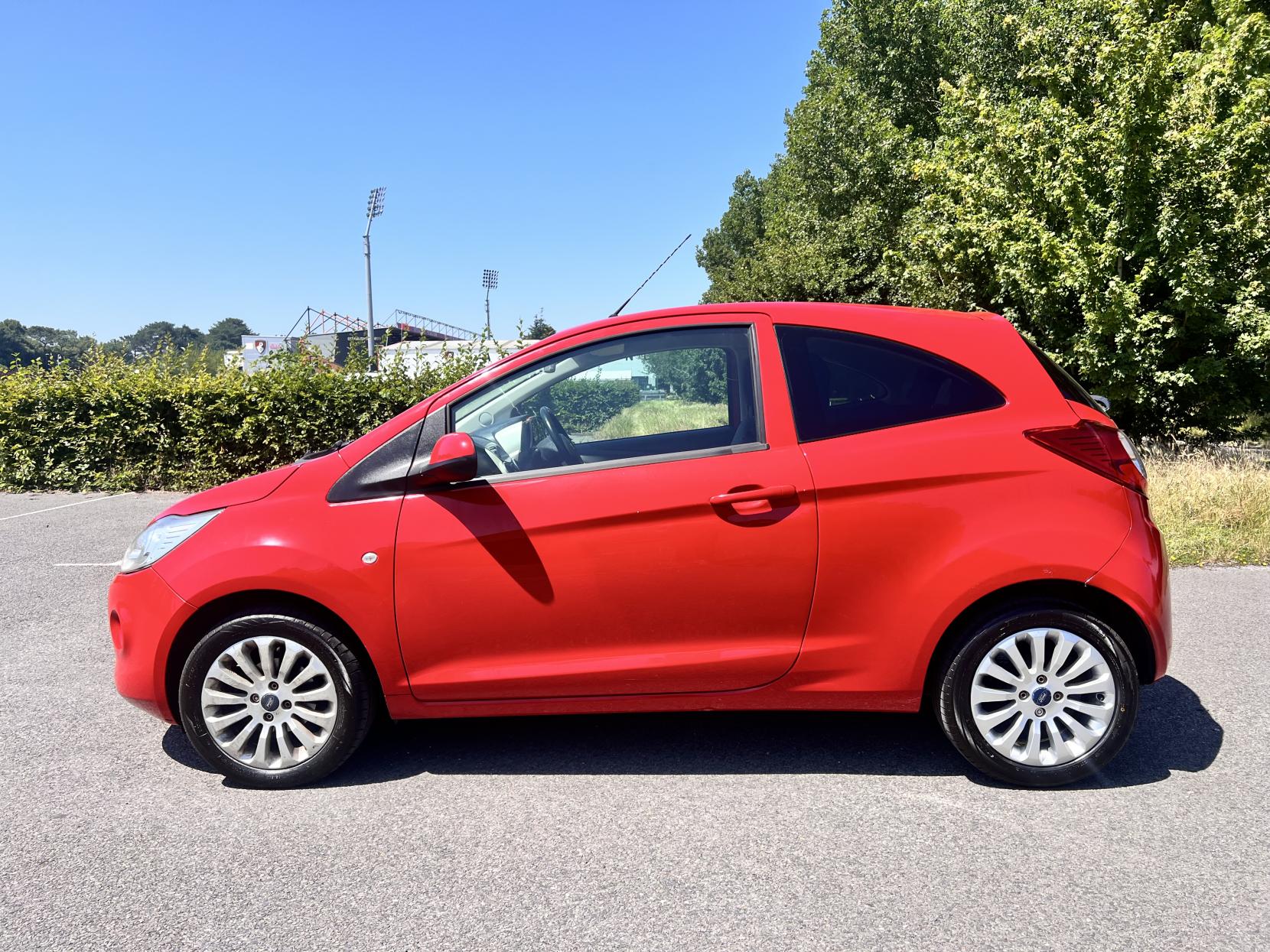 Ford Ka 1.2 Zetec Hatchback 3dr Petrol Manual Euro 5 (s/s) (69 ps)