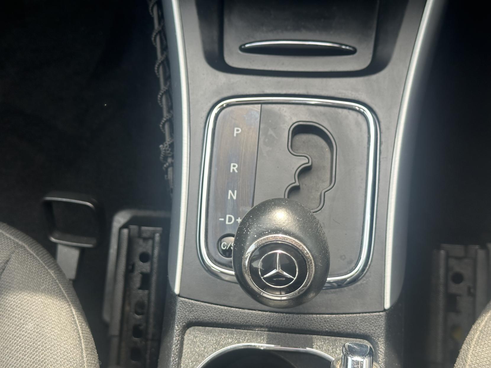 Mercedes-Benz B Class 1.5 B160 SE MPV 5dr Petrol CVT (166 g/km, 95 bhp)