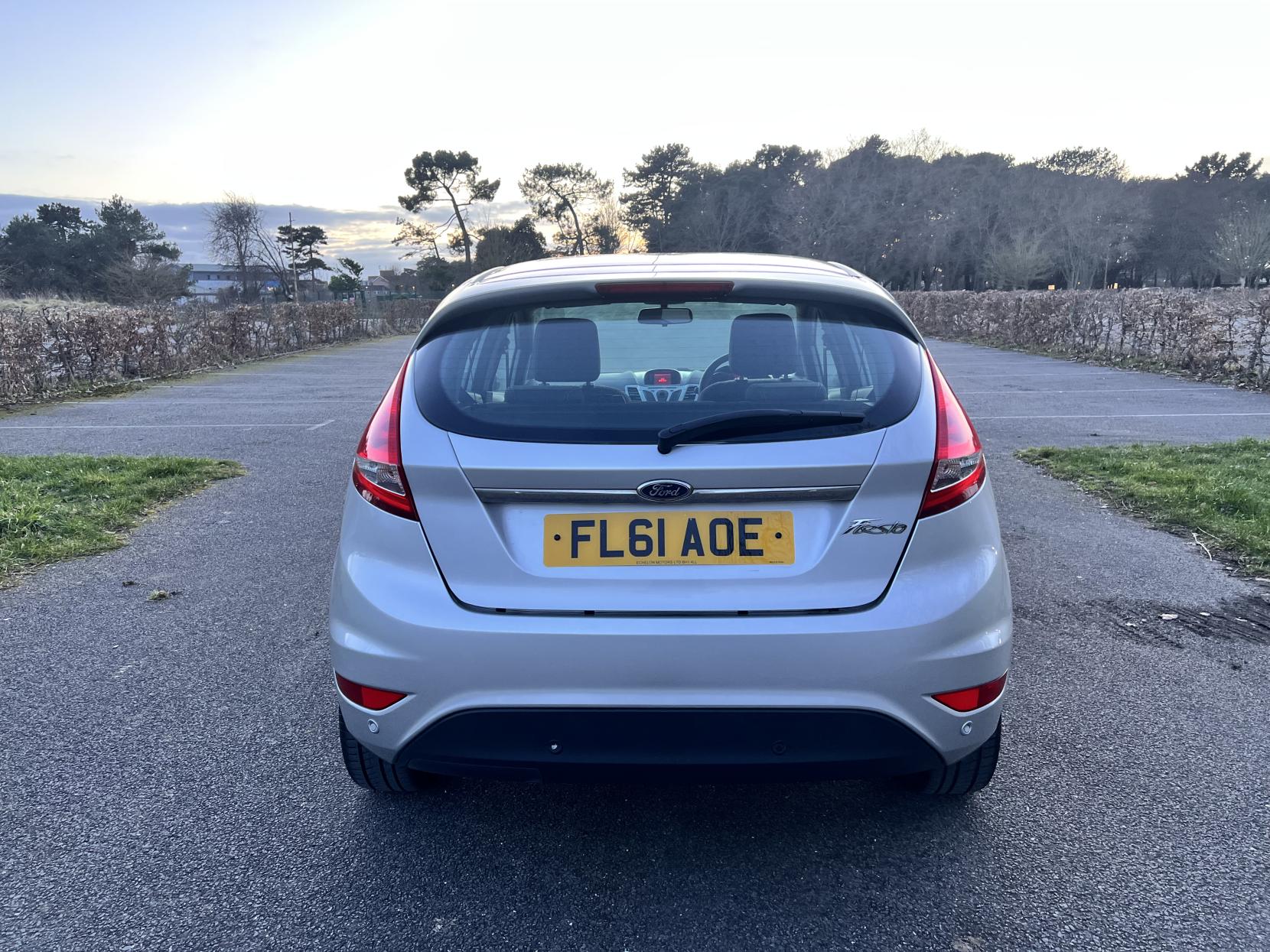 Ford Fiesta 1.4 Zetec Hatchback 5dr Petrol Manual (133 g/km, 94 bhp)