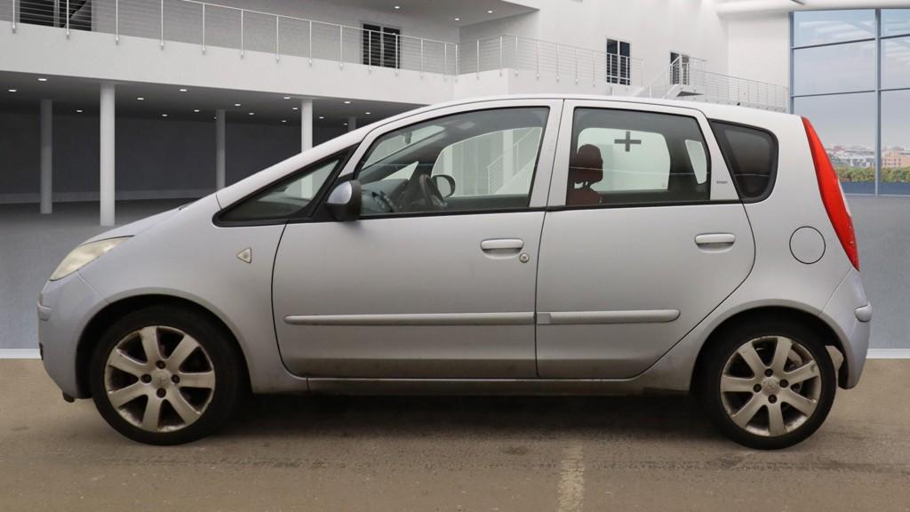 Mitsubishi Colt 1.5 Sport Hatchback 5dr Petrol Manual (148 g/km, 107 bhp)
