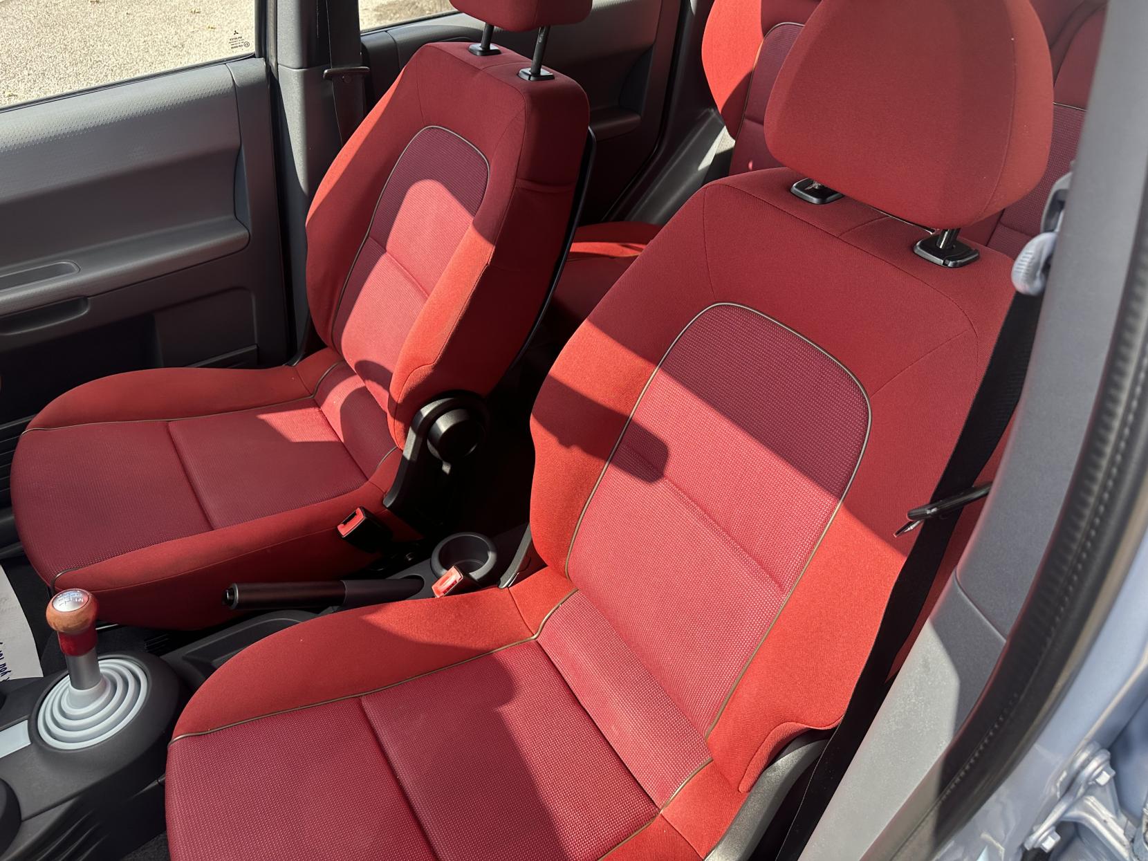 Mitsubishi Colt 1.5 Sport Hatchback 5dr Petrol Manual (148 g/km, 107 bhp)