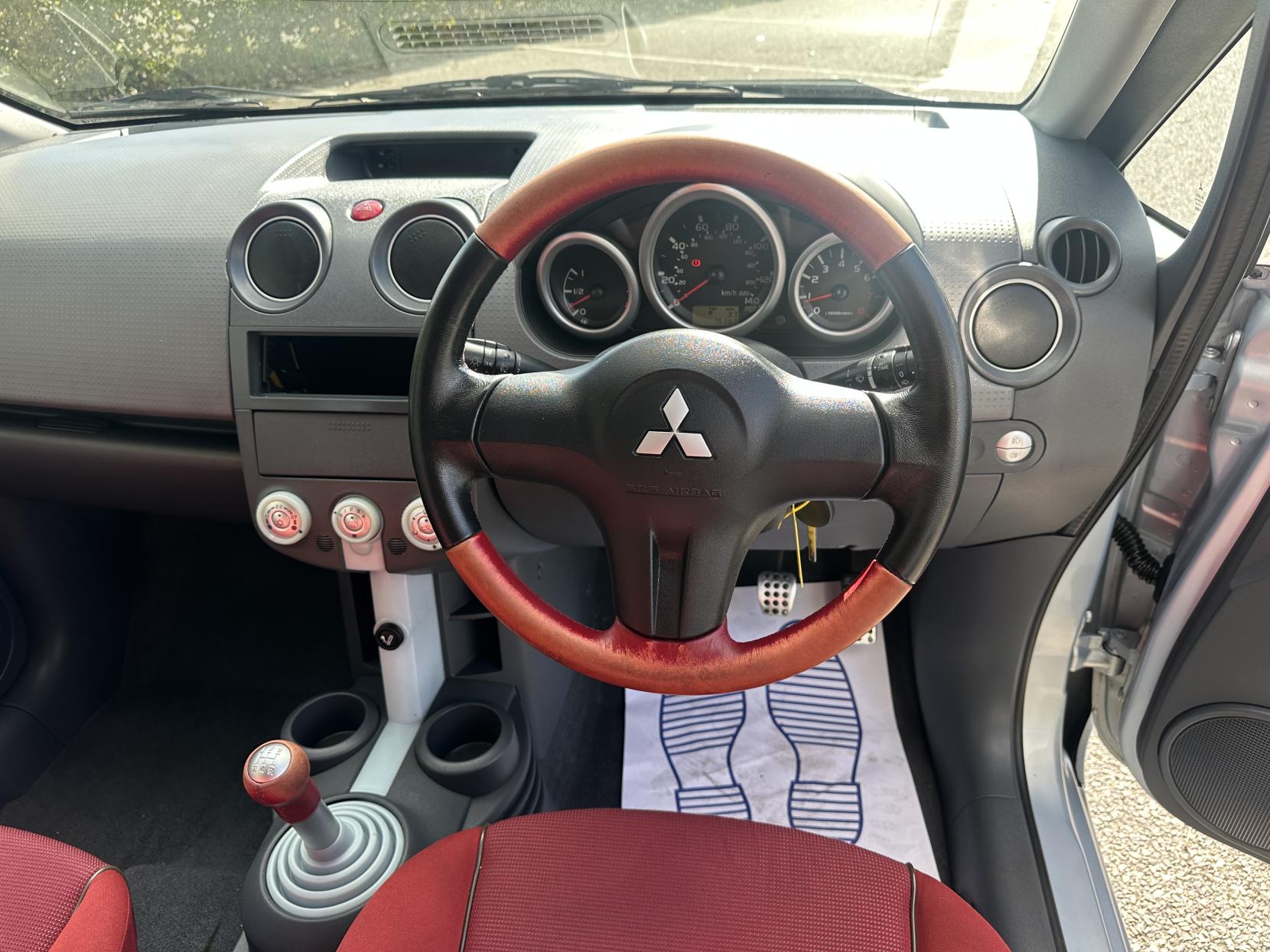 Mitsubishi Colt 1.5 Sport Hatchback 5dr Petrol Manual (148 g/km, 107 bhp)