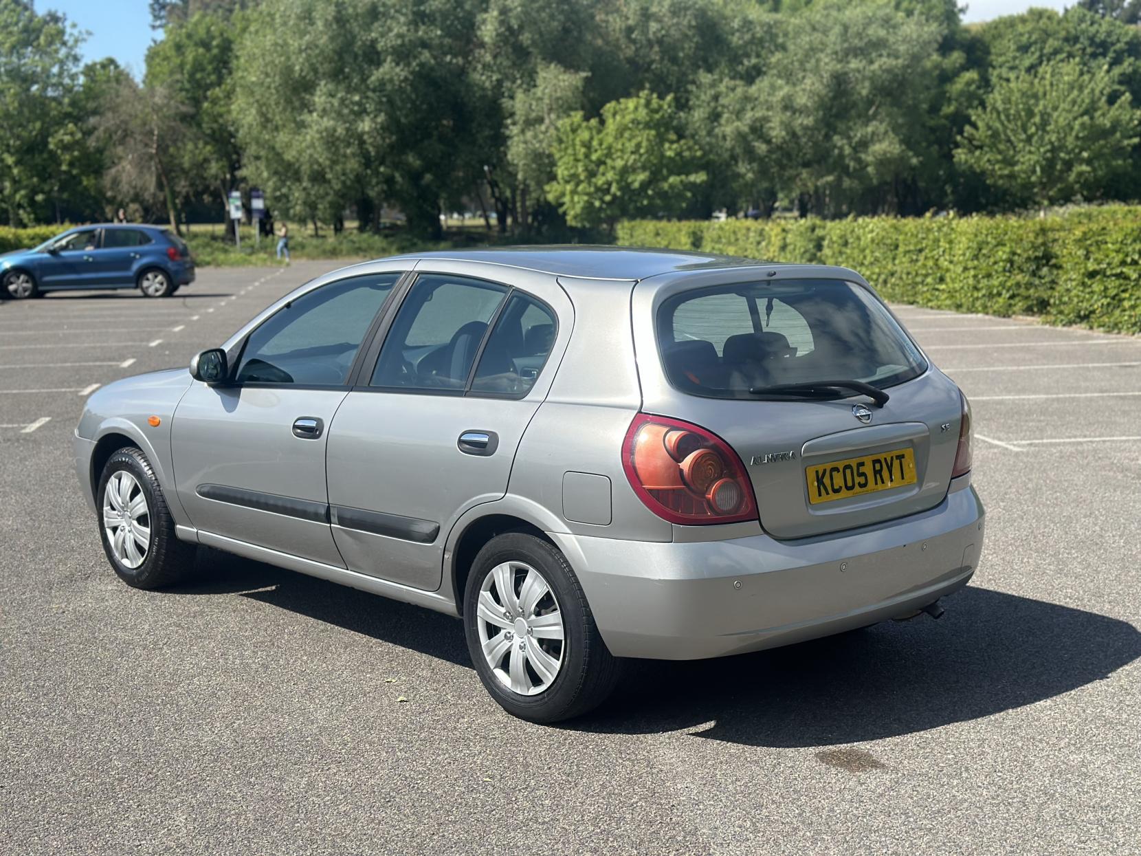 Nissan Almera 1.5 SE Hatchback 5dr Petrol Manual (160 g/km, 89 bhp)