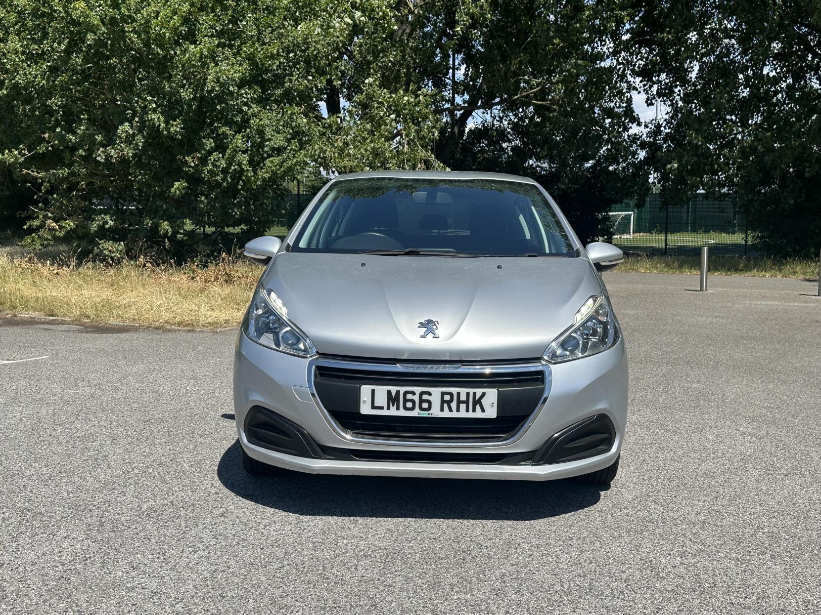 Peugeot 208 1.2 PureTech Active Hatchback 5dr Petrol Manual Euro 6 (82 ps)