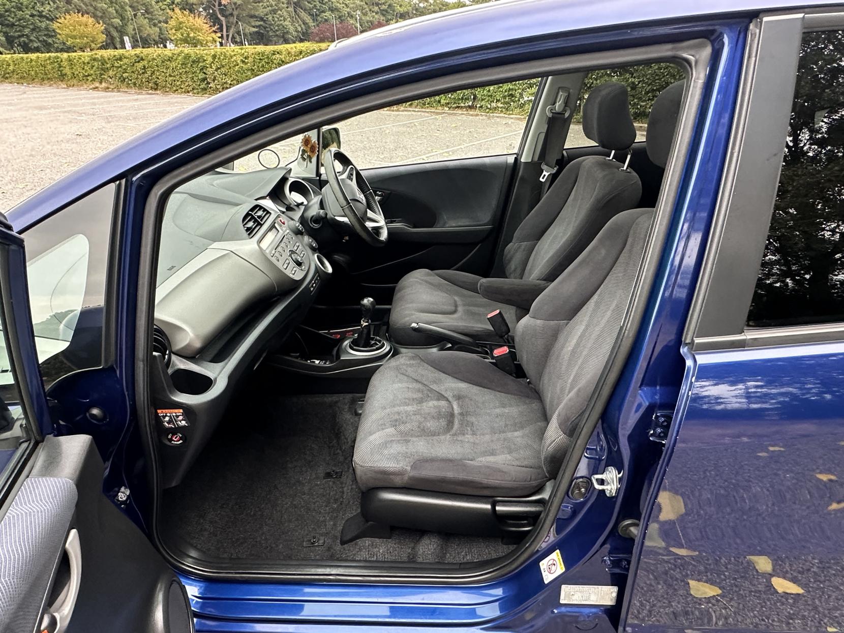 Honda Jazz 1.4 i-VTEC EX Hatchback 5dr Petrol Manual Euro 4 (100 ps)