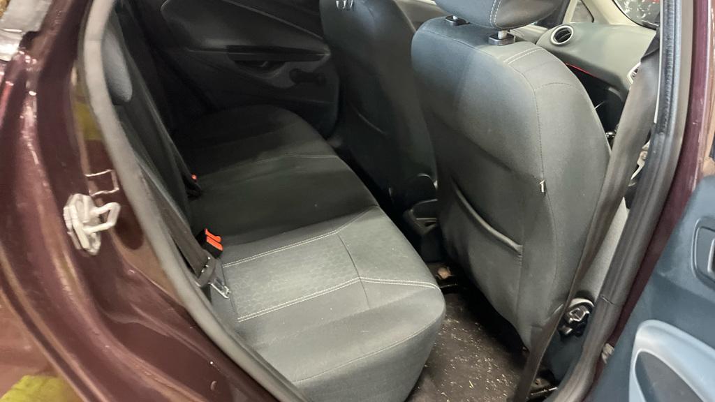 Ford Fiesta 1.4 Titanium Hatchback 5dr Petrol Automatic (154 g/km, 94 bhp)