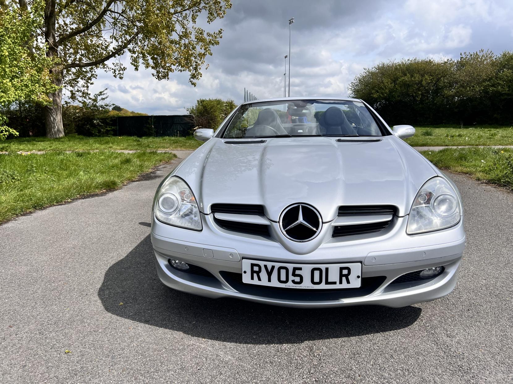 Mercedes-Benz SLK 1.8 SLK200 Kompressor Convertible 2dr Petrol Automatic (211 g/km, 163 bhp)