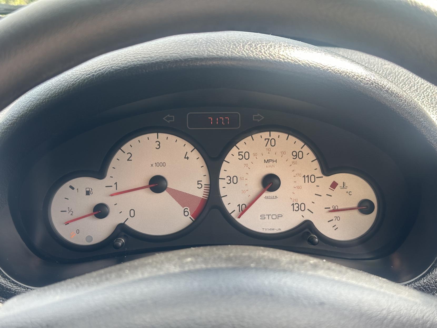 Peugeot 206 1.4 HDi Look Hatchback 5dr Diesel Manual (116 g/km, 68 bhp)