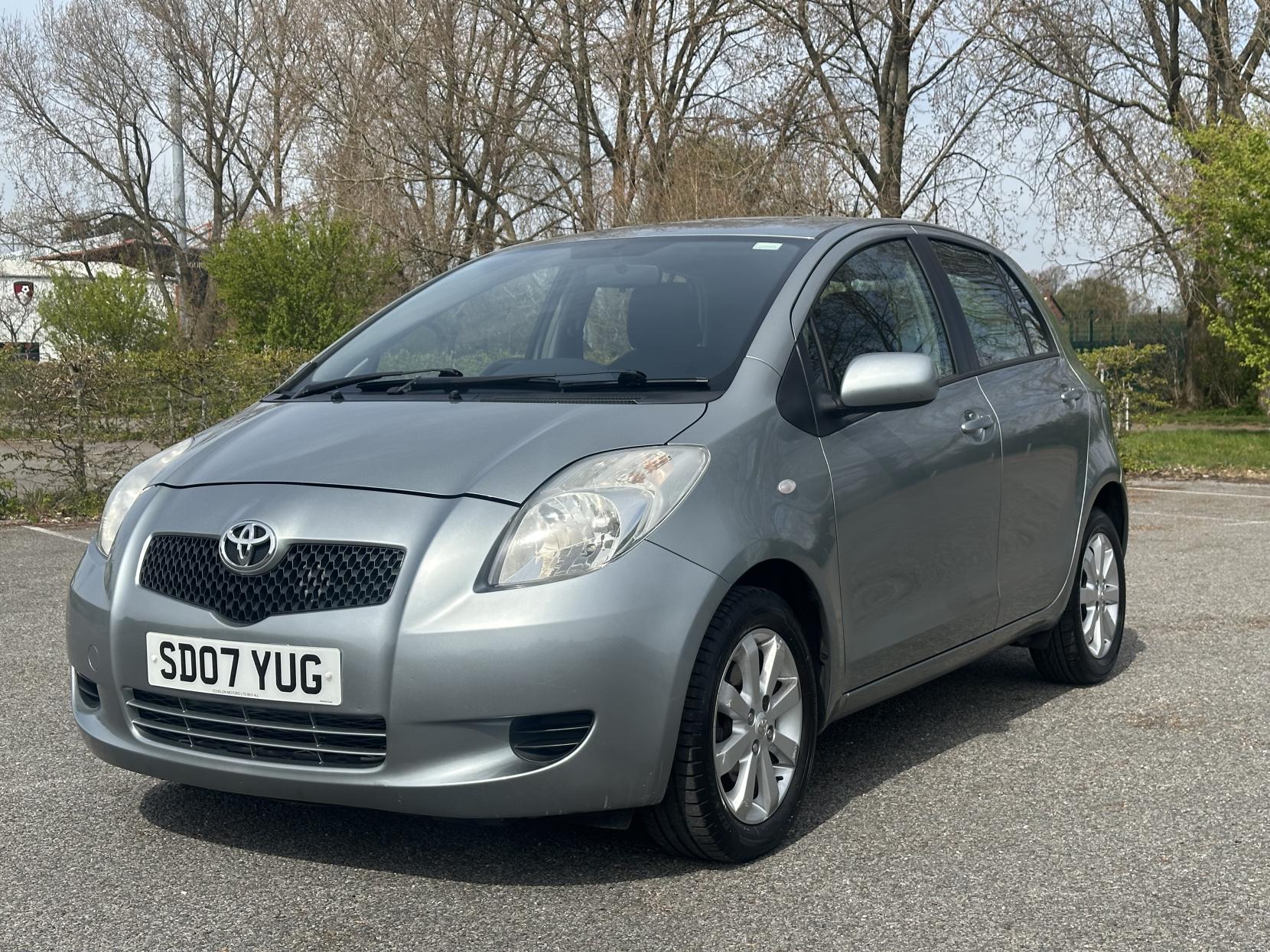 Toyota Yaris 1.3 Zinc Hatchback 5dr Petrol Multimode (136 g/km, 85 bhp)