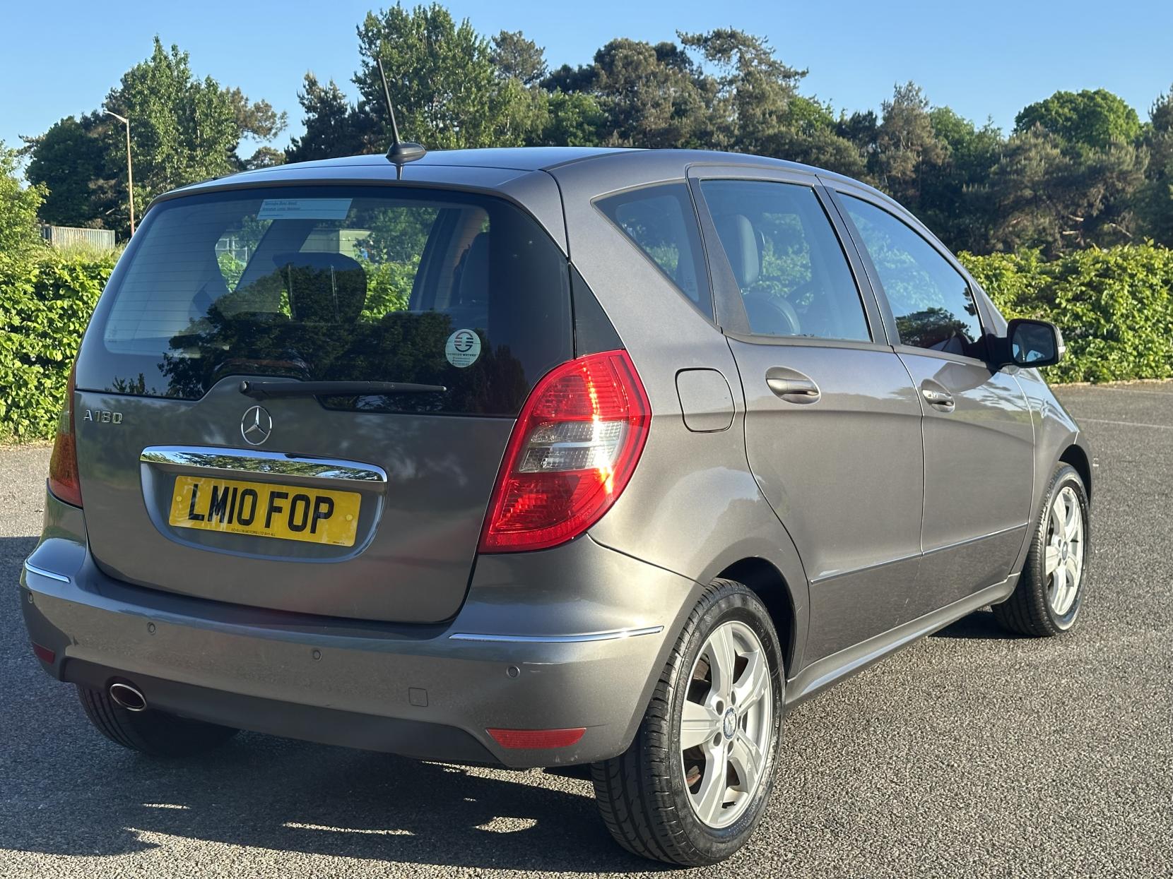 Mercedes-Benz A Class 1.7 A180 Avantgarde SE Hatchback 5dr Petrol CVT (166 g/km, 116 bhp)