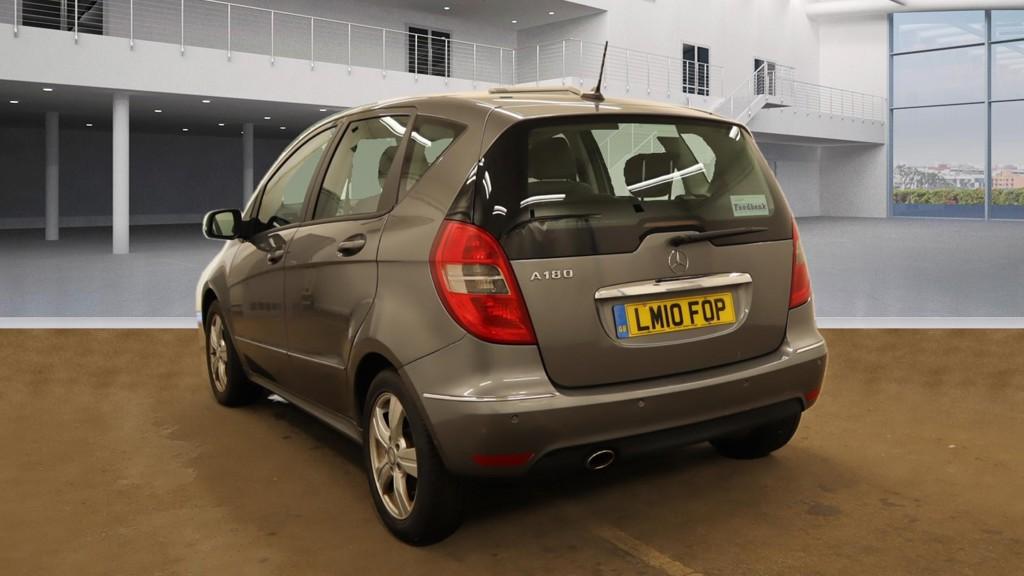 Mercedes-Benz A Class 1.7 A180 Avantgarde SE Hatchback 5dr Petrol CVT (166 g/km, 116 bhp)