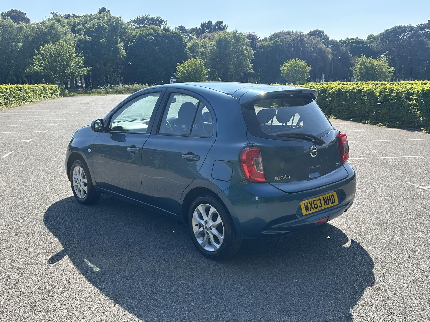 Nissan Micra 1.2 Acenta Hatchback 5dr Petrol Manual Euro 5 (80 ps)
