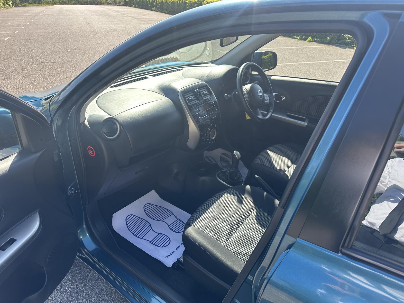 Nissan Micra 1.2 Acenta Hatchback 5dr Petrol Manual Euro 5 (80 ps)