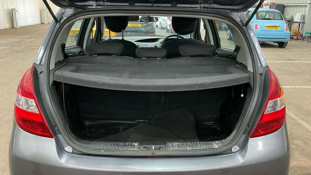 Hyundai i20 1.4 Comfort Hatchback 5dr Petrol Manual Euro 4 (99 bhp)