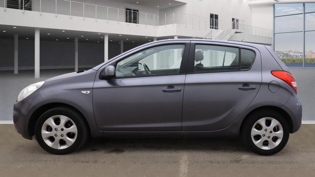 Hyundai i20 1.4 Comfort Hatchback 5dr Petrol Manual Euro 4 (99 bhp)