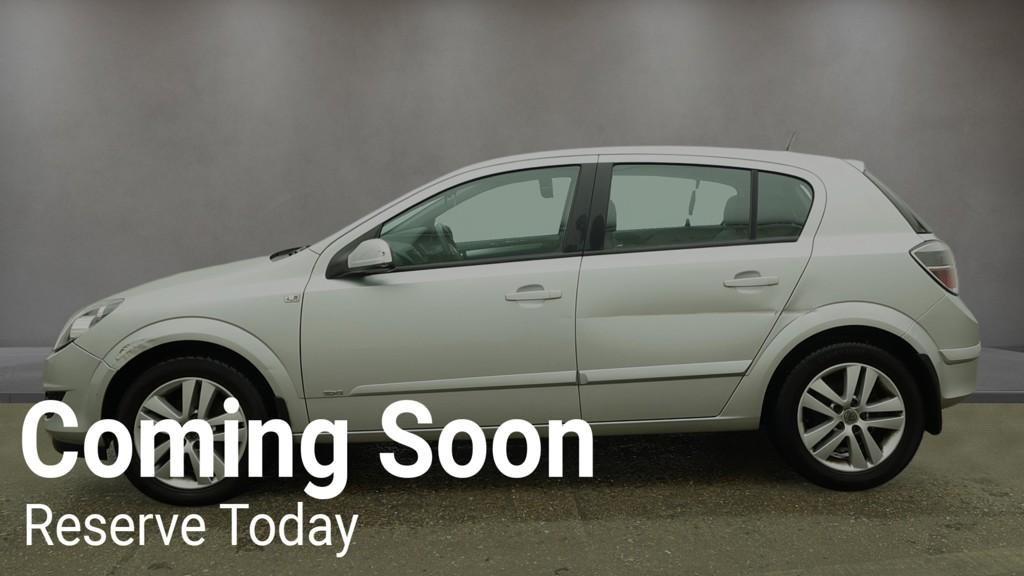 Vauxhall Astra 1.6i 16v SXi Hatchback 5dr Petrol Manual (155 g/km, 113 bhp)