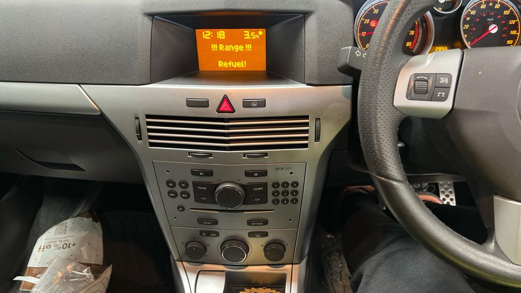 Vauxhall Astra 1.6i 16v SXi Hatchback 5dr Petrol Manual (155 g/km, 113 bhp)