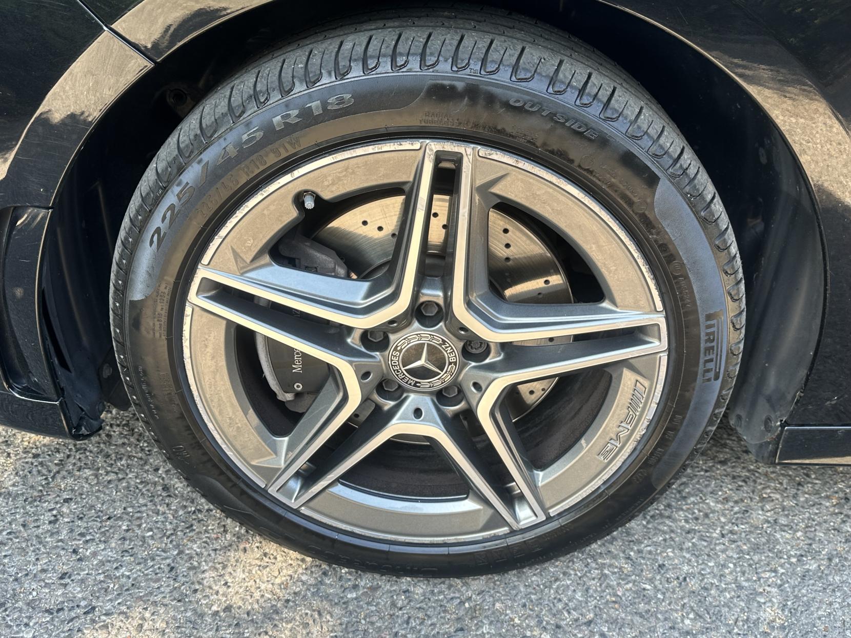 Mercedes-Benz A Class 1.3 A250e 15.6kWh AMG Line (Executive) Saloon 4dr Petrol Plug-in Hybrid 8G-DCT Euro 6 (s/s) (218 ps)