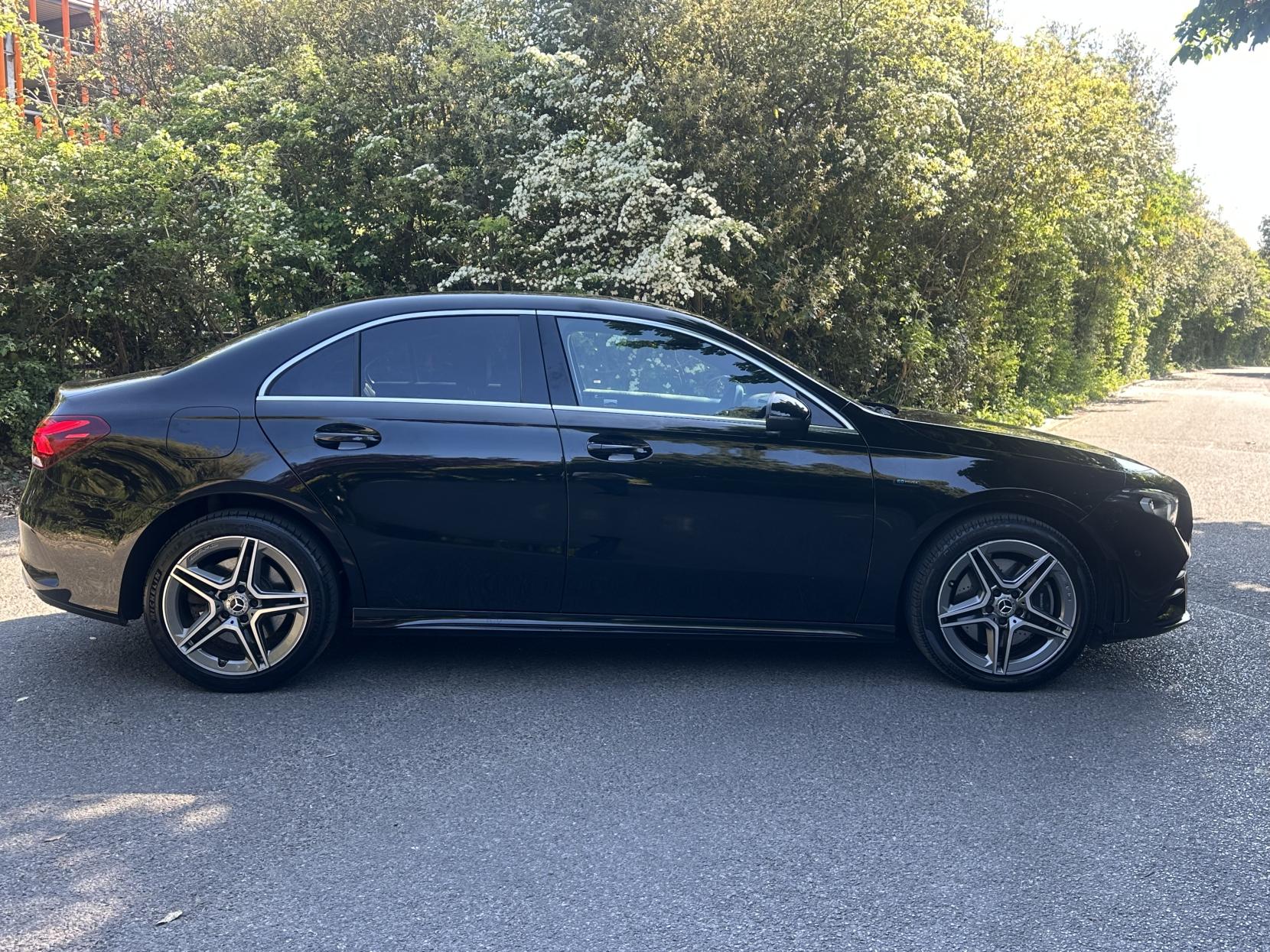Mercedes-Benz A Class 1.3 A250e 15.6kWh AMG Line (Executive) Saloon 4dr Petrol Plug-in Hybrid 8G-DCT Euro 6 (s/s) (218 ps)