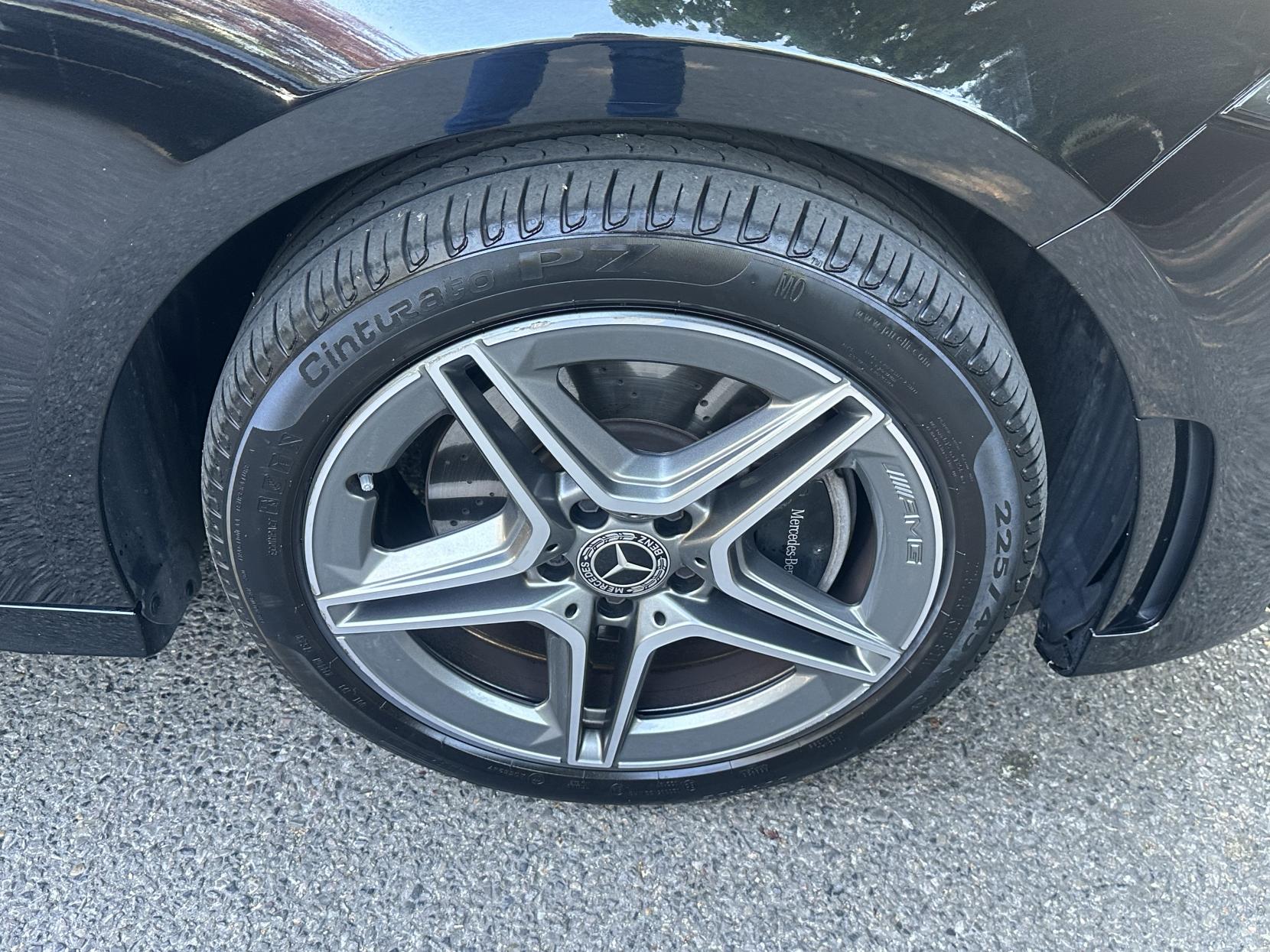 Mercedes-Benz A Class 1.3 A250e 15.6kWh AMG Line (Executive) Saloon 4dr Petrol Plug-in Hybrid 8G-DCT Euro 6 (s/s) (218 ps)