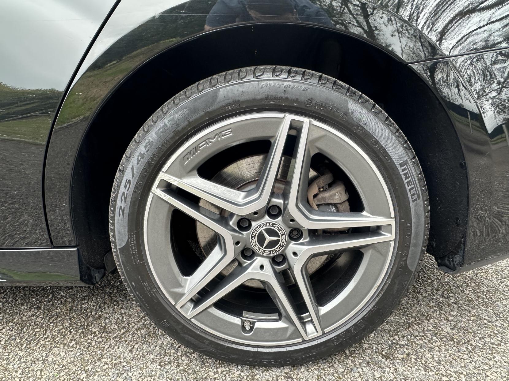Mercedes-Benz A Class 1.3 A250e 15.6kWh AMG Line (Executive) Saloon 4dr Petrol Plug-in Hybrid 8G-DCT Euro 6 (s/s) (218 ps)