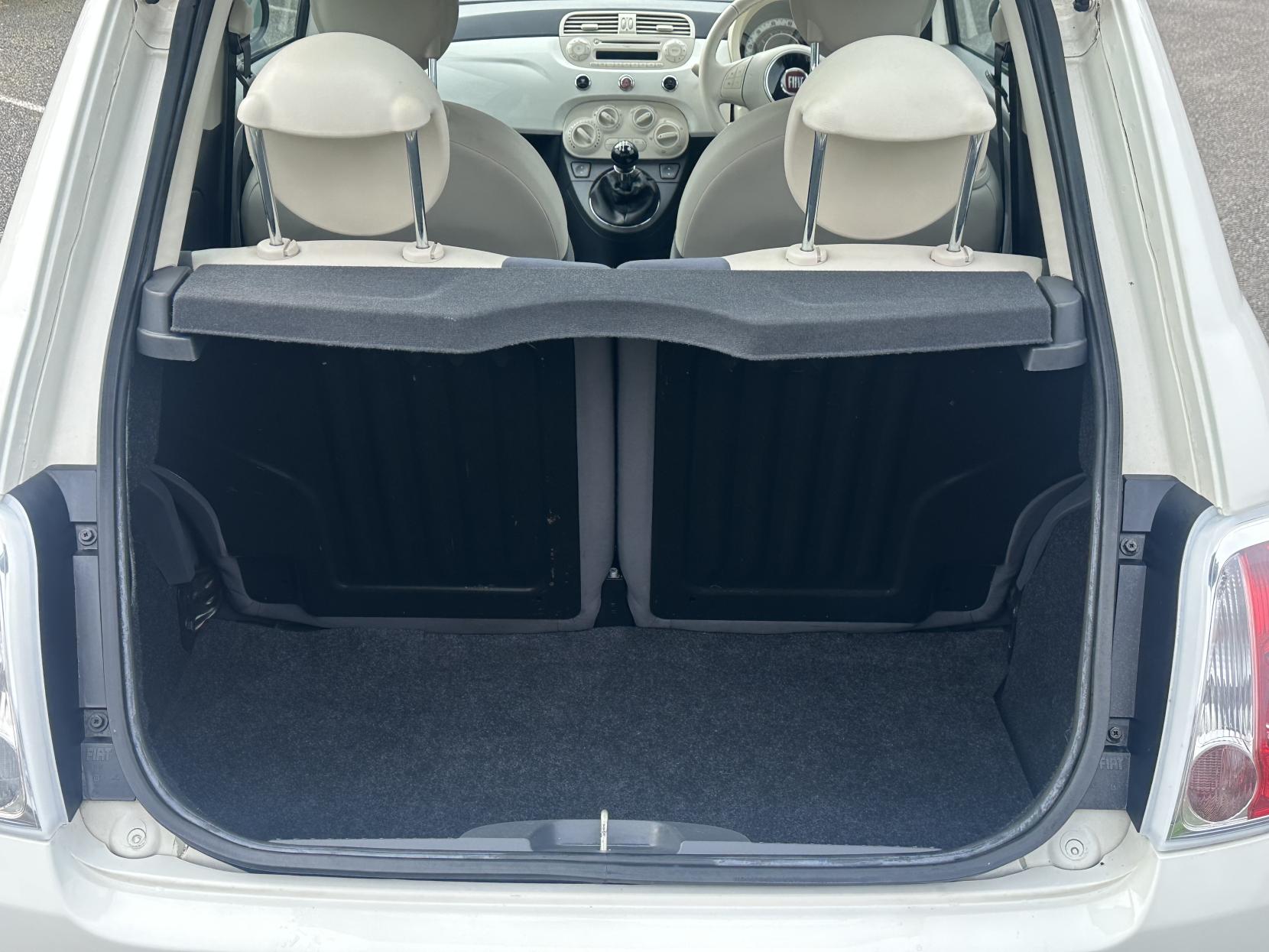 Fiat 500 1.2 Lounge Hatchback 3dr Petrol Manual Euro 5 (s/s) (69 bhp)