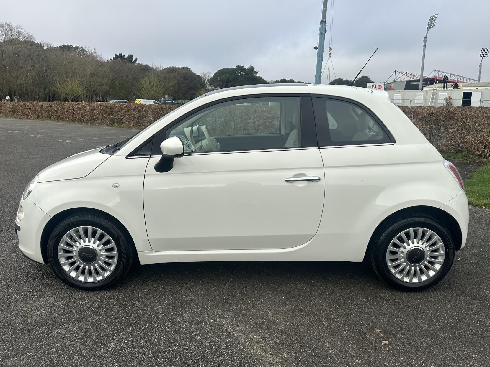 Fiat 500 1.2 Lounge Hatchback 3dr Petrol Manual Euro 5 (s/s) (69 bhp)