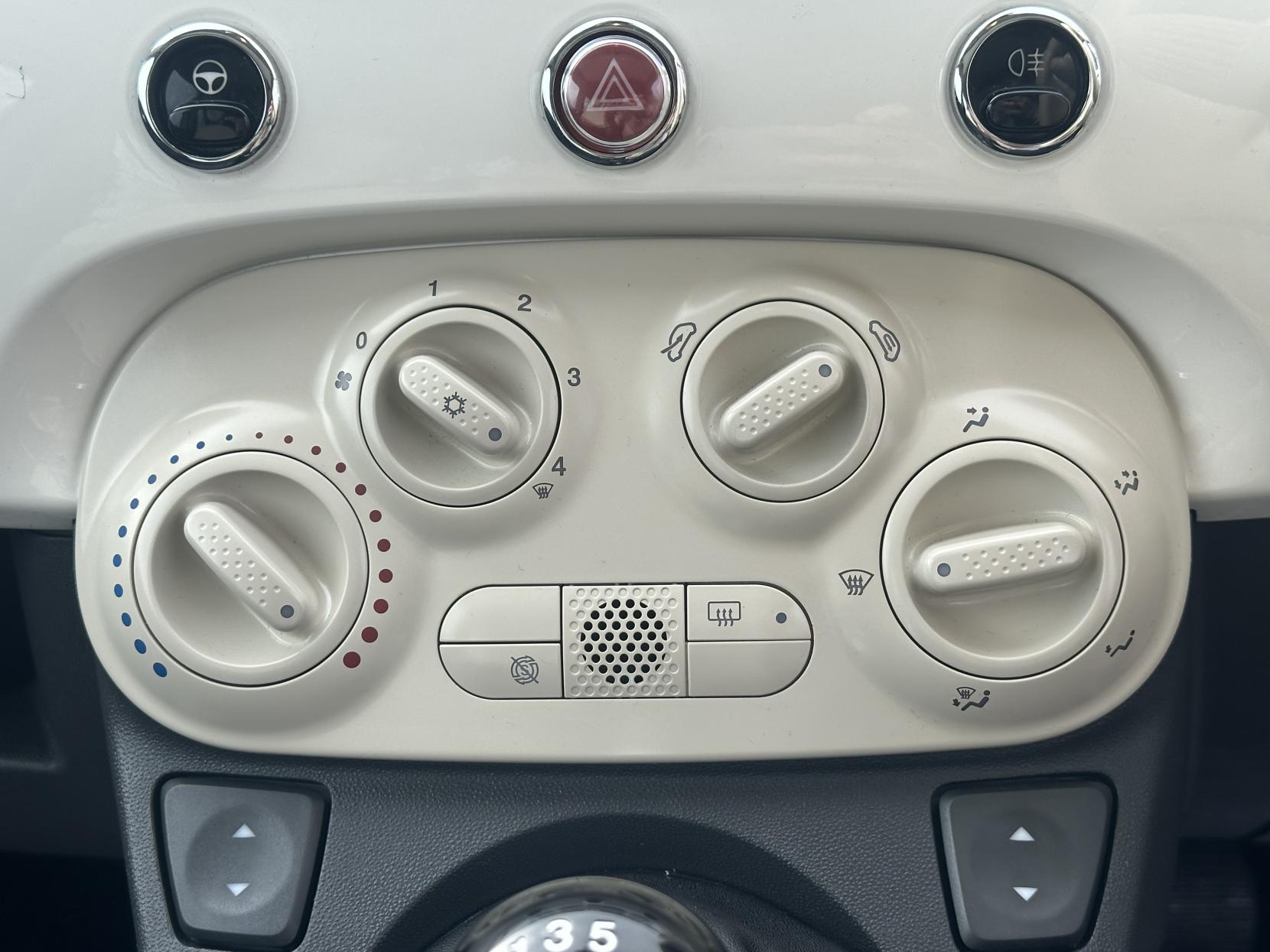 Fiat 500 1.2 Lounge Hatchback 3dr Petrol Manual Euro 5 (s/s) (69 bhp)