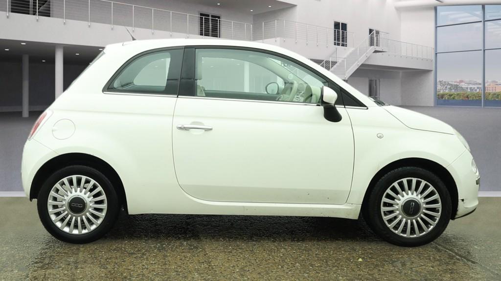 Fiat 500 1.2 Lounge Hatchback 3dr Petrol Manual Euro 5 (s/s) (69 bhp)