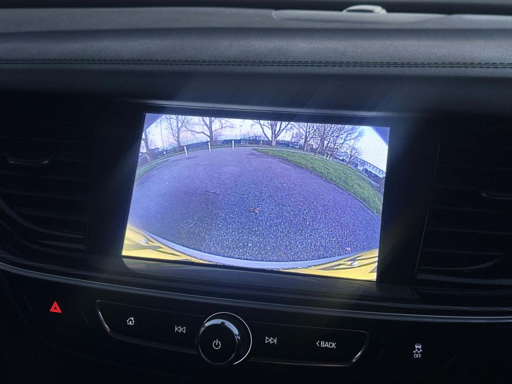 Vauxhall Insignia 2.0 Turbo D BlueInjection Elite Nav Grand Sport 5dr Diesel Automatic Euro 6 (s/s) (170 ps)