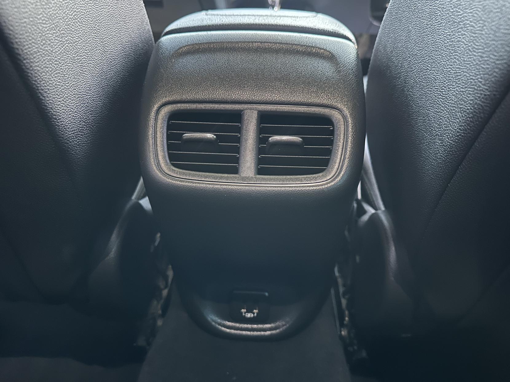 Vauxhall Insignia 2.0 Turbo D BlueInjection Elite Nav Grand Sport 5dr Diesel Automatic Euro 6 (s/s) (170 ps)