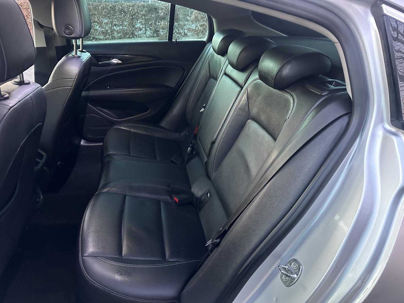 Vauxhall Insignia 2.0 Turbo D BlueInjection Elite Nav Grand Sport 5dr Diesel Automatic Euro 6 (s/s) (170 ps)