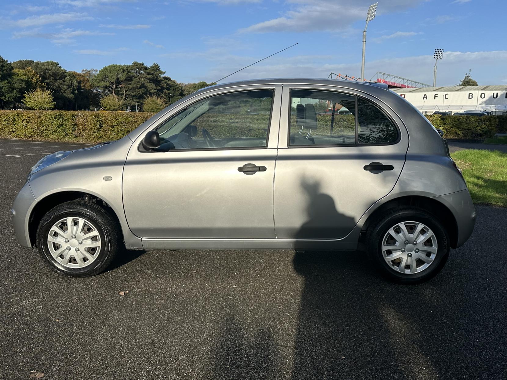 Nissan Micra 1.2 16v S Hatchback 5dr Petrol Manual (143 g/km, 79 bhp)