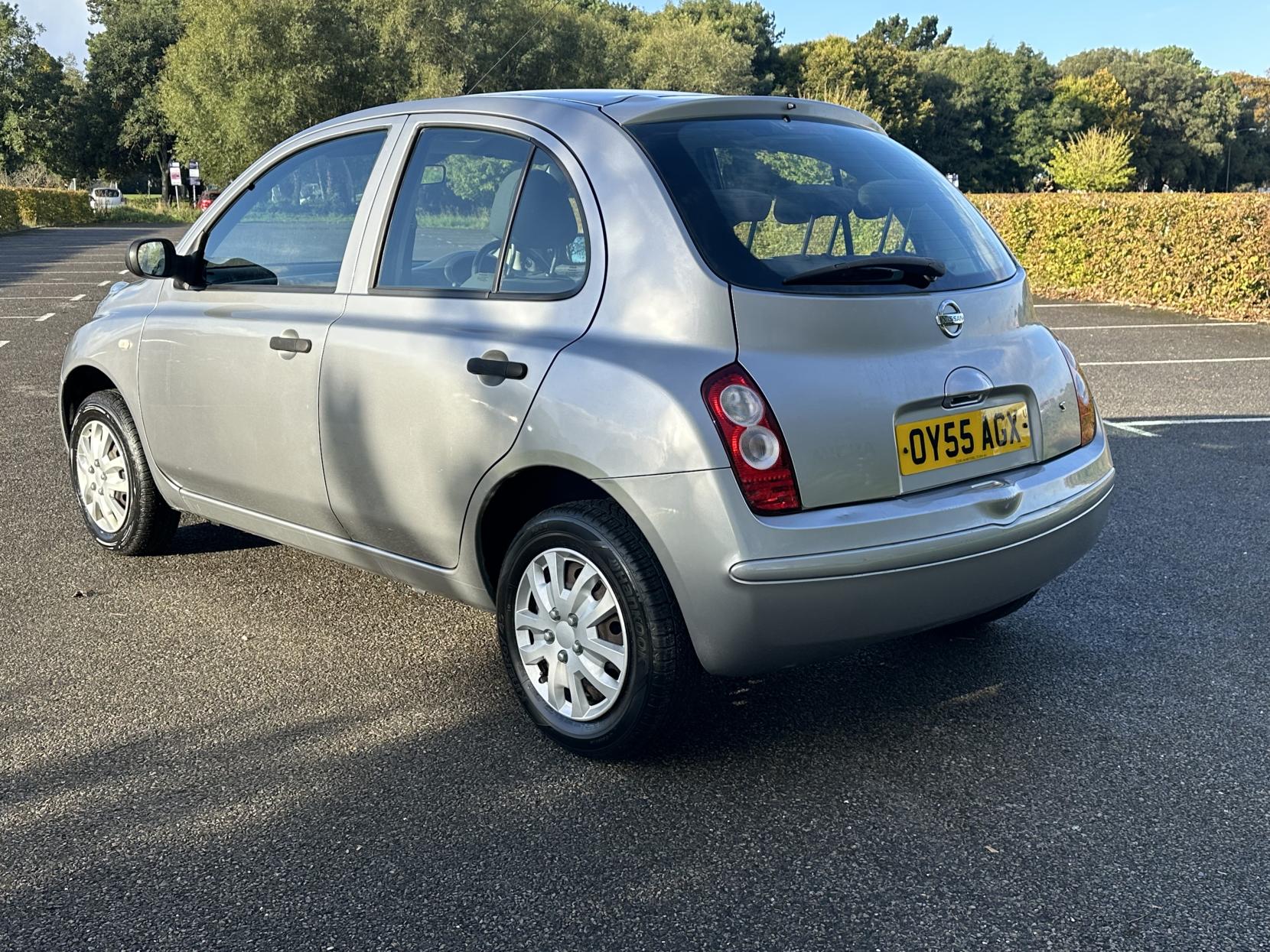 Nissan Micra 1.2 16v S Hatchback 5dr Petrol Manual (143 g/km, 79 bhp)