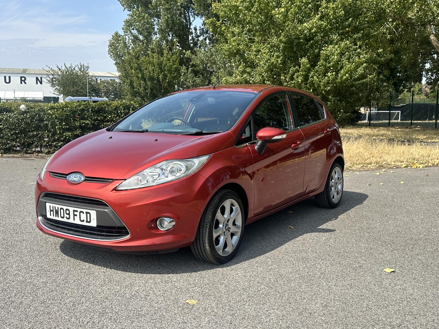 Ford Fiesta 1.4 Titanium Hatchback 5dr Petrol Manual (133 g/km, 94 bhp)