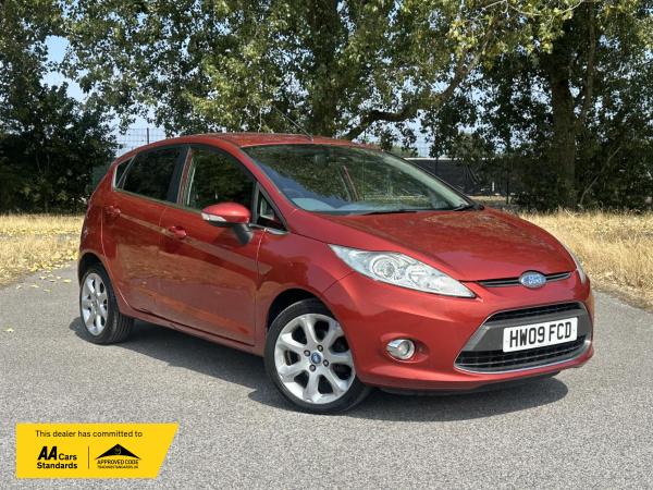 Ford Fiesta 1.4 Titanium Hatchback 5dr Petrol Manual (133 g/km, 94 bhp)