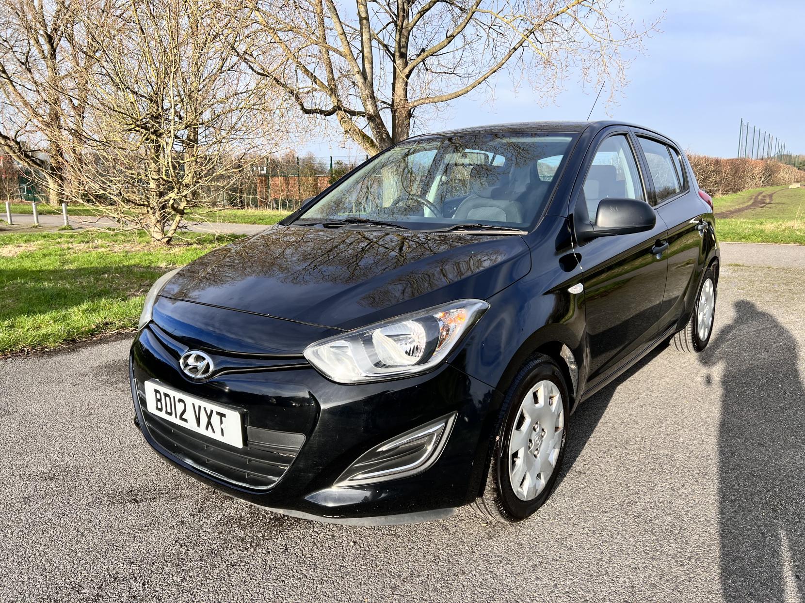 Hyundai i20 1.2 Classic Hatchback 5dr Petrol Manual Euro 5 (85 bhp)