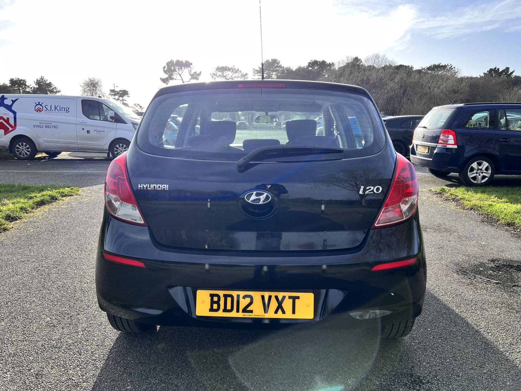 Hyundai i20 1.2 Classic Hatchback 5dr Petrol Manual Euro 5 (85 bhp)