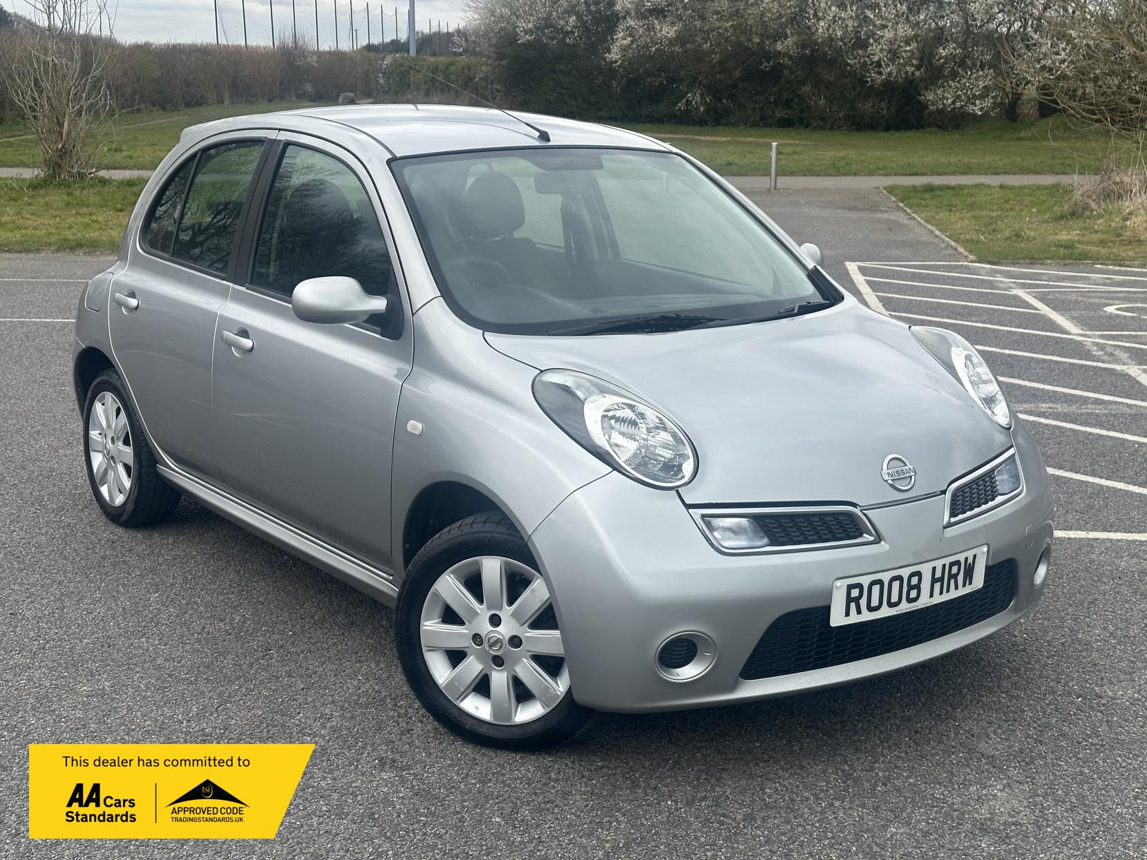 Nissan Micra 1.2 16v Acenta+ Hatchback 5dr Petrol Manual (139 g/km, 79 bhp)